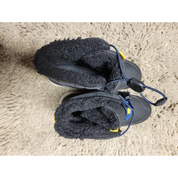 Merrell Snow Quest Waterproof Boot - Youth 2 NICE ❄️unisex - Picture 2 of 8